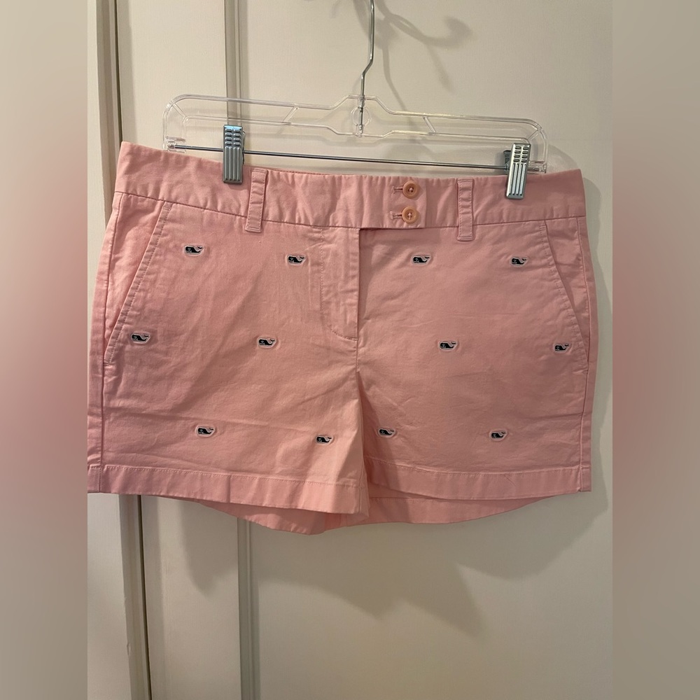 Vineyard Vines Embroidered Whale Shorts size 8